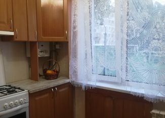 Продам 2-комнатную квартиру, 48.2 м2, поселок городского типа Мирный, Песочная улица, 7