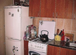 Продаю однокомнатную квартиру, 28 м2, Курган, 1-й микрорайон, 28, Заозёрный район