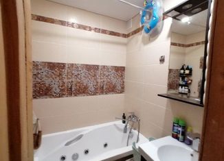 3-ком. квартира на продажу, 62.8 м2, Кумертау, улица Машиностроителей, 3А