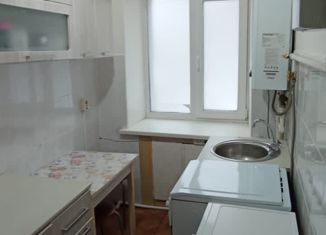 Продается 2-комнатная квартира, 37.4 м2, Старица, улица Карла Маркса, 62