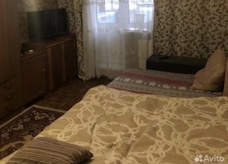 Продам 2-ком. квартиру, 57 м2, Луга, проспект Кирова, 22к2