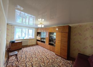 Продается 2-комнатная квартира, 55 м2, Челябинская область, проспект Карла Маркса, 168