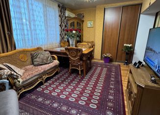 Продается 4-комнатная квартира, 85 м2, Махачкала, проспект Имама Шамиля, 56