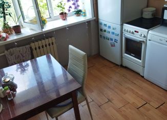 Продам 3-ком. квартиру, 46 м2, Барнаул, Воронежская улица, 6