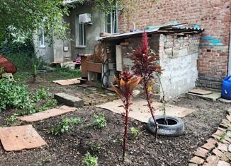 Продается 3-комнатная квартира, 76 м2, Новокубанск, Первомайская улица, 12