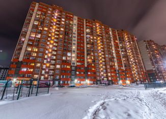 Продам 3-комнатную квартиру, 105 м2, Мурино, улица Шоссе в Лаврики, 87к1, ЖК Тридевяткино Царство