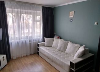 Продам 2-ком. квартиру, 42.2 м2, Нижний Новгород, улица Заломова, 1, улица Заломова