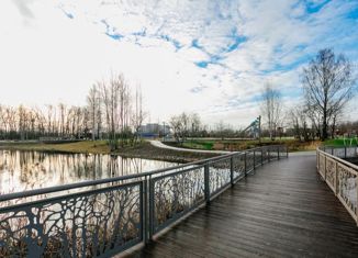 Продаю 4-комнатную квартиру, 86.3 м2, посёлок Металлострой, улица Богайчука, 24А