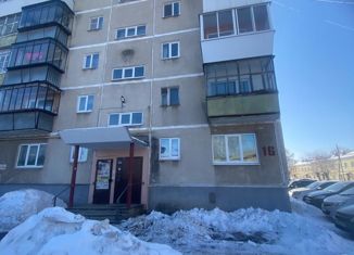 Продается однокомнатная квартира, 33 м2, Свердловская область, Школьная улица, 16