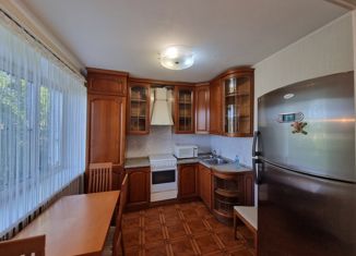 Продам 4-ком. квартиру, 92.2 м2, Чебоксары, улица 50 лет Октября, 1, Калининский район