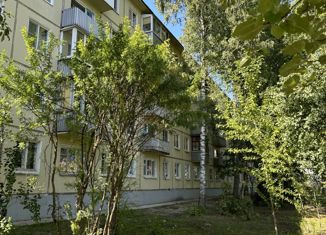 Продам 2-комнатную квартиру, 45.2 м2, Тосно, Московское шоссе, 27