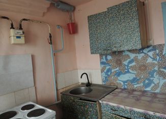 Продаю двухкомнатную квартиру, 40.1 м2, село Парабель, улица Некрасова, 3