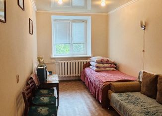 Трехкомнатная квартира на продажу, 57.9 м2, Бирск, Пролетарская улица, 105