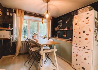 Продажа 3-ком. квартиры, 55 м2, Новосибирск, Часовая улица, 13, Часовая улица