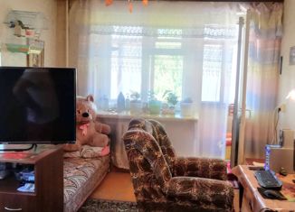 Продам 1-ком. квартиру, 30.5 м2, Лесной, улица Белинского, 46