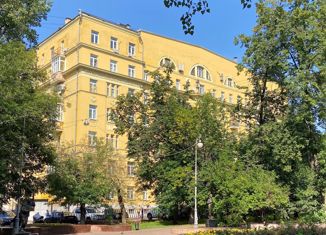 Продается 3-ком. квартира, 114 м2, Москва, площадь Борьбы, 15, метро Менделеевская