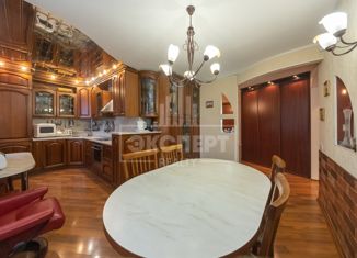 Продается 4-комнатная квартира, 99.1 м2, Петрозаводск, улица Чкалова, 45, район Перевалка