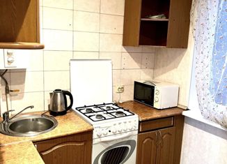 Продаю однокомнатную квартиру, 33 м2, Самара, Революционная улица, 157, метро Гагаринская