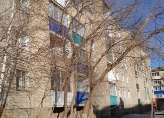 Продается трехкомнатная квартира, 60 м2, Забайкальский край, улица Энтузиастов, 54