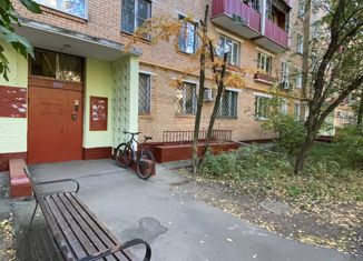 Продается 3-комнатная квартира, 56.3 м2, Москва, улица Молостовых, 15к2, ВАО