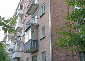 Двухкомнатная квартира на продажу, 42 м2, Новосибирск, метро Студенческая, улица Блюхера, 10