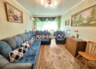 Продажа двухкомнатной квартиры, 48.8 м2, Саратовская область, проспект Героев, 28