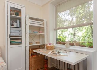 Продам 1-комнатную квартиру, 30.6 м2, Санкт-Петербург, проспект Космонавтов, 80, метро Звёздная