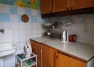 Продажа 4-комнатной квартиры, 48 м2, Санкт-Петербург, проспект Ветеранов, 37