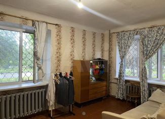 Продам 1-ком. квартиру, 32.4 м2, Магнитогорск, улица Маяковского, 15