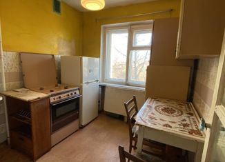 Продам двухкомнатную квартиру, 45 м2, Иркутск, Байкальская улица, 180