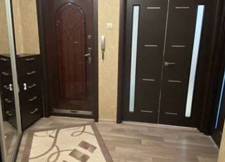 Продаю 3-ком. квартиру, 63 м2, Данков, улица Мира, 55