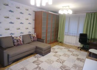 Продается 2-комнатная квартира, 78 м2, Санкт-Петербург, улица Савушкина, 118, метро Беговая