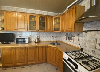 Продам 3-комнатную квартиру, 80.6 м2, Самара, проспект Юных Пионеров, 142А, метро Безымянка