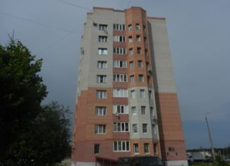 Продаю 2-ком. квартиру, 57 м2, Радужный, 3-й квартал, 10