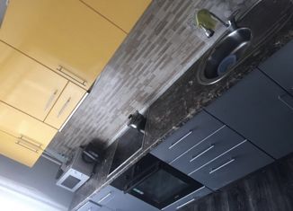 Продаю 3-ком. квартиру, 67 м2, село Заря, село Заря, 2