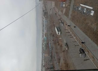 Продается четырехкомнатная квартира, 68 м2, Гусиноозёрск, улица Пушкина, 4