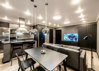 Продаю однокомнатную квартиру, 63.1 м2, Колпино, улица Ижорского Батальона, 16