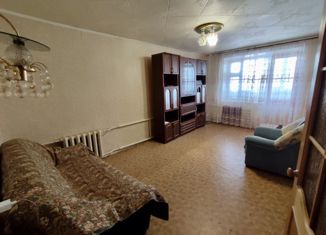 Продам 2-ком. квартиру, 52 м2, Маркс, проспект Ленина, 89