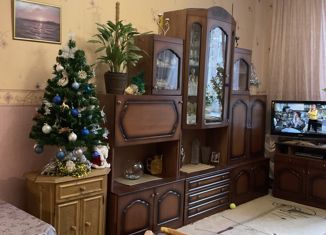 Продам трехкомнатную квартиру, 81.3 м2, Москва, улица Маршала Бирюзова, 16, улица Маршала Бирюзова