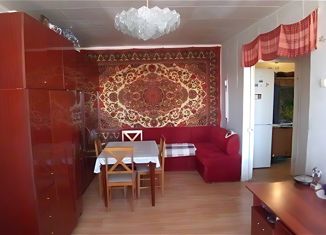 Продам 2-комнатную квартиру, 44 м2, Ульяновск, Симбирская улица, 49