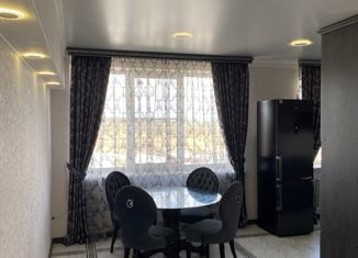 Продам 3-ком. квартиру, 109 м2, Минеральные Воды, улица Дружбы, 41