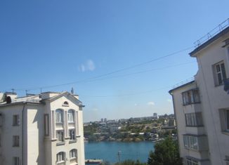 Продам 1-комнатную квартиру, 42.5 м2, Севастополь, улица Адмирала Фадеева, 28