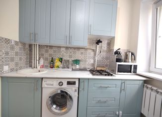 Продаю 3-комнатную квартиру, 42 м2, Москва, проспект 60-летия Октября, 18к1, проспект 60-летия Октября