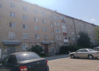 Продажа 2-комнатной квартиры, 53 м2, Красноуфимск, Манчажская улица, 34