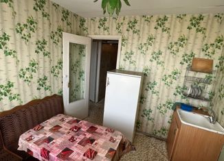 Продаю двухкомнатную квартиру, 45 м2, село Куяново, Комсомольский проспект, 19