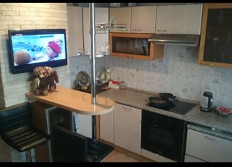 Продается 3-ком. квартира, 75 м2, Москва, Витебская улица, 5, Витебская улица