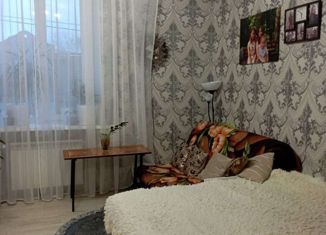 Продается двухкомнатная квартира, 56 м2, Новосибирск, Фабричная улица, 8, метро Площадь Ленина