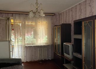 Продаю двухкомнатную квартиру, 43 м2, Бор, улица Махалова, 22