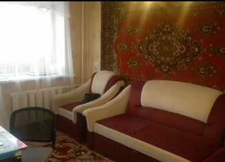 Продам 2-комнатную квартиру, 43 м2, Нижний Новгород, улица Сурикова, 1, улица Сурикова