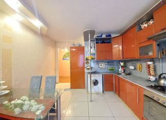 Продажа 5-комнатной квартиры, 91 м2, Салават, бульвар Салавата Юлаева, 32